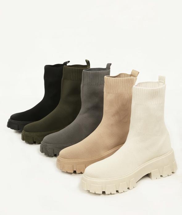 Footwear & accessories
