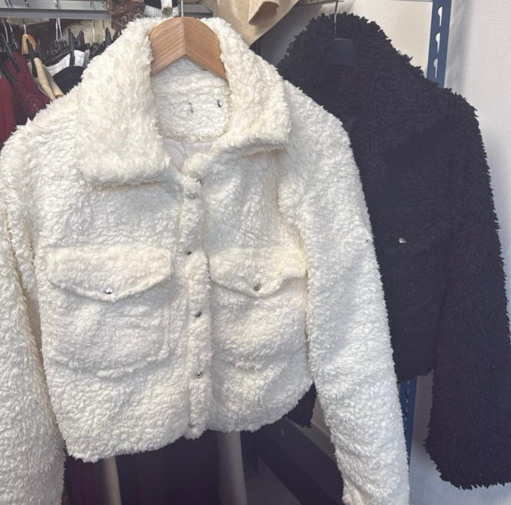 Ladies woman’s teddy bear jackets (2 colours)