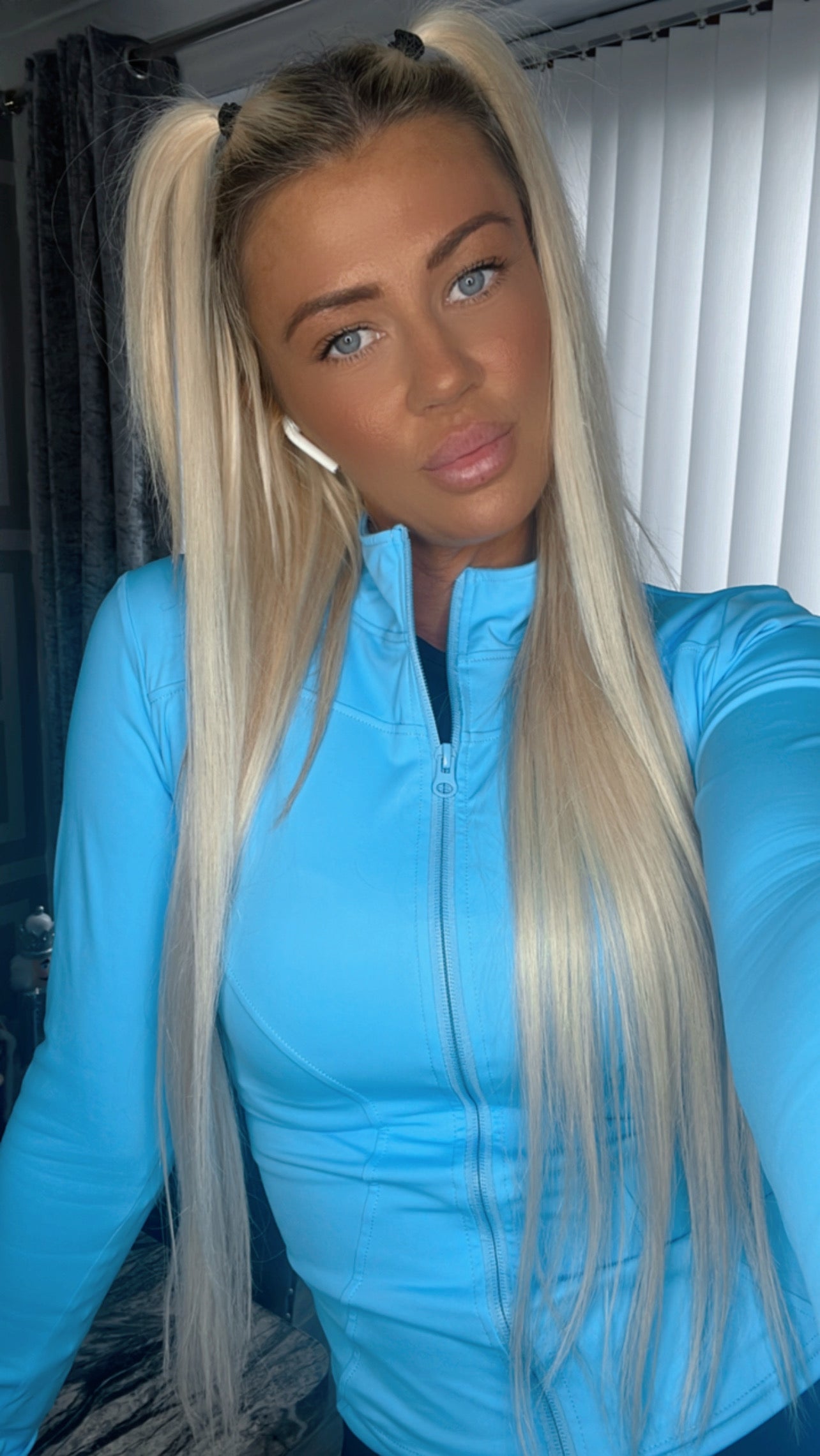 Our viral gym jackets (5 colours)