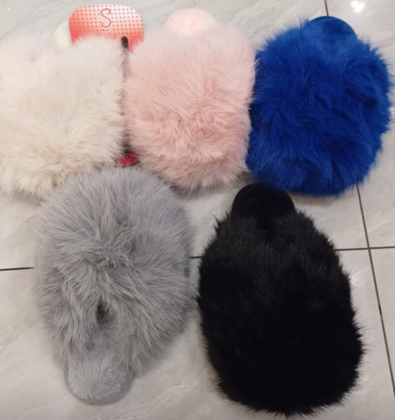 Our Lori faux fur slippers (5 colours)