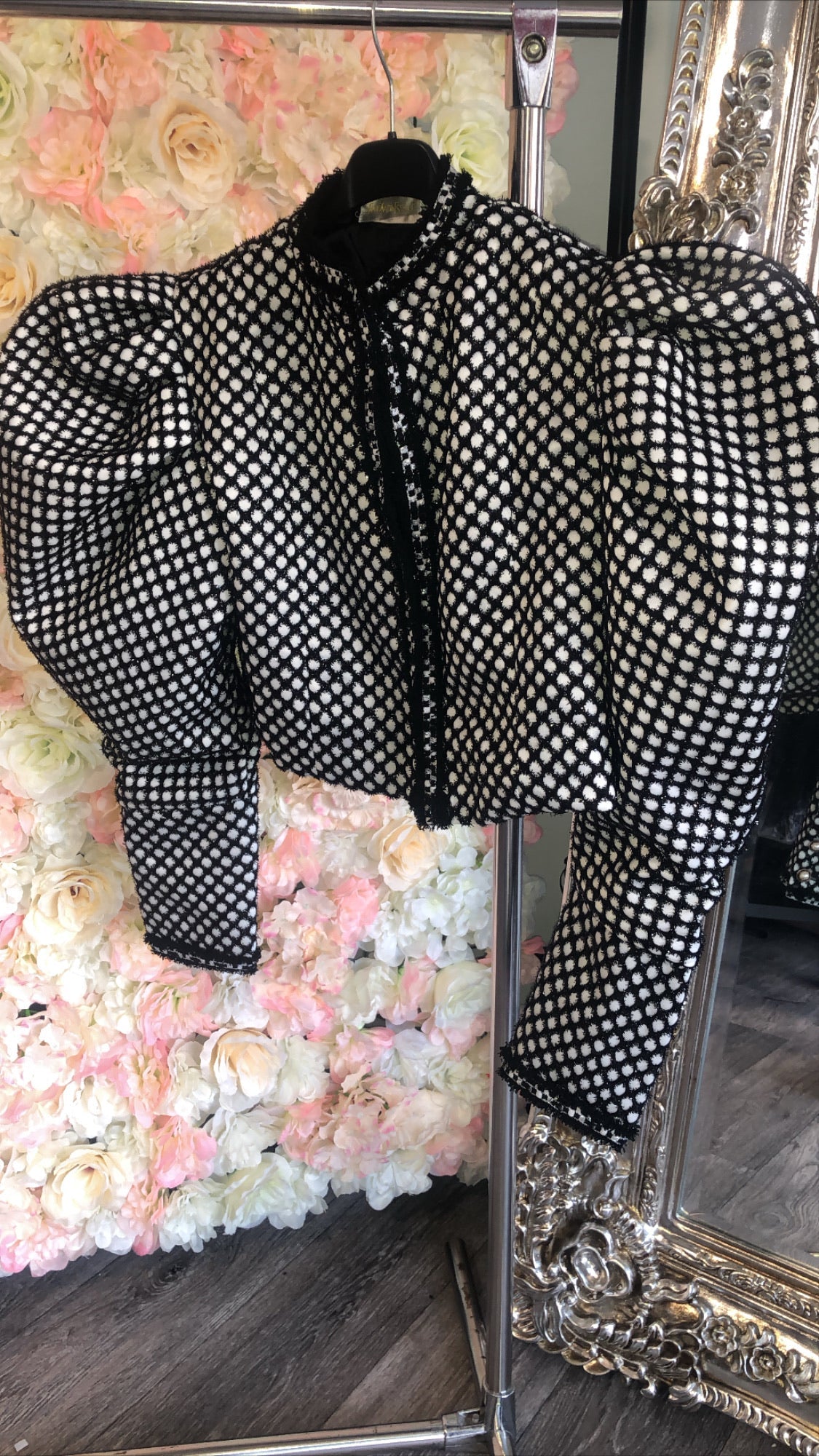 The Jody plaid puff sleeve jacket (pre order item)
