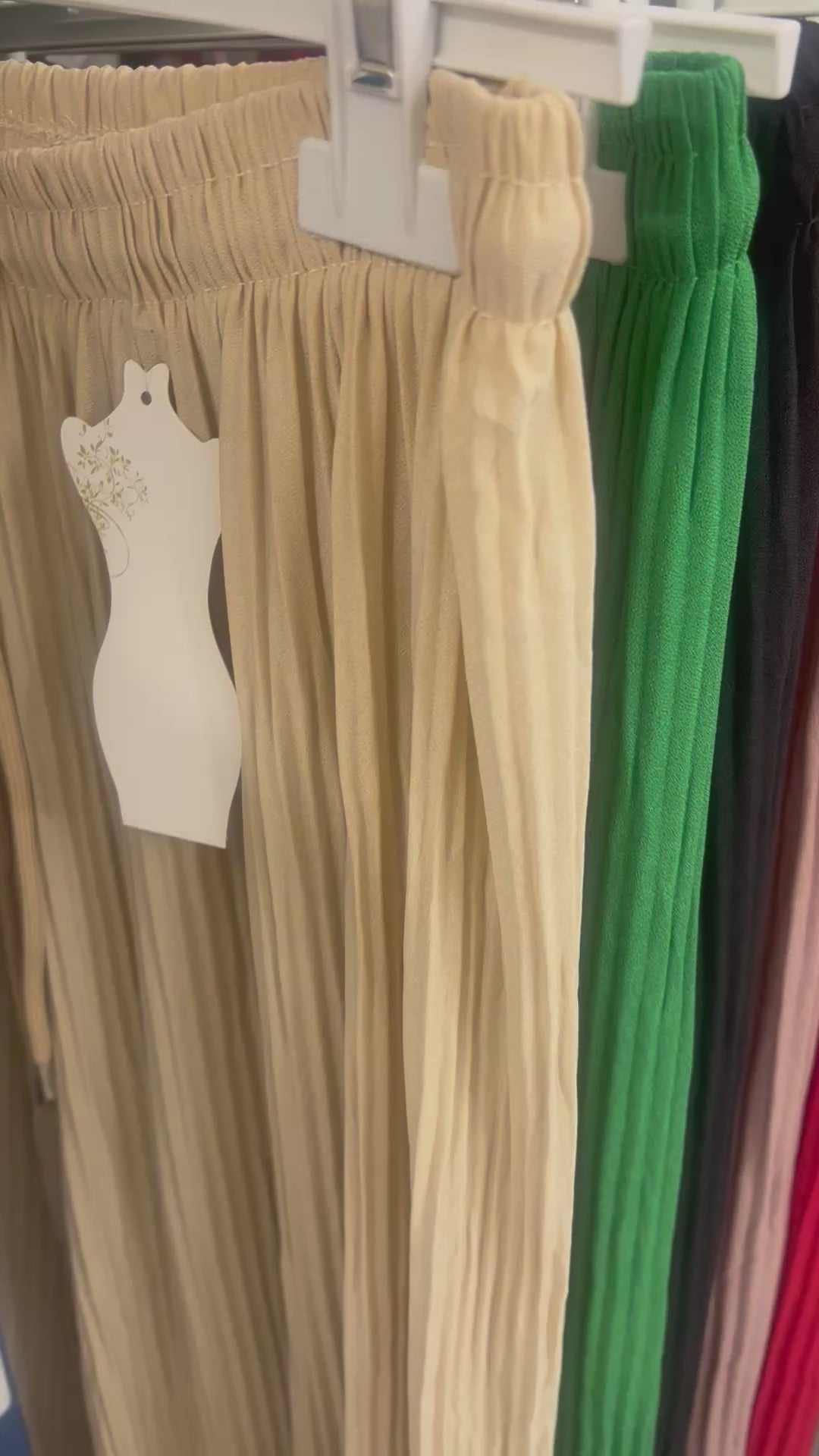 Pleated palazzos up to size 16/18 in 10 colours