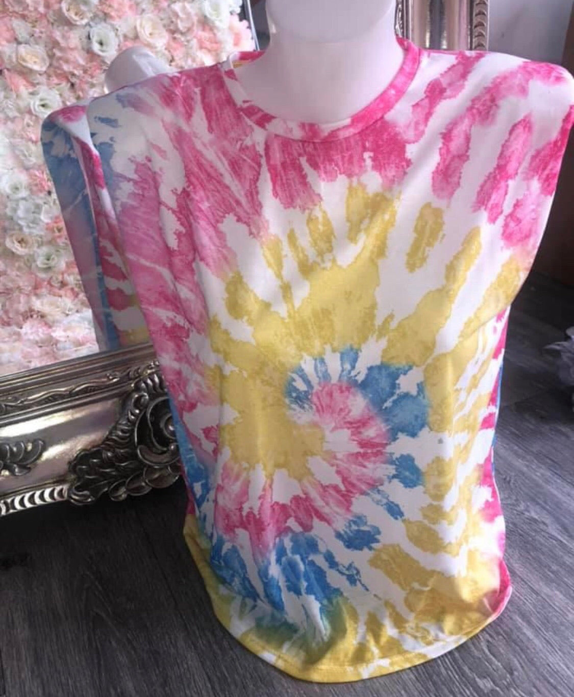 Our tie dye padded shoulder top